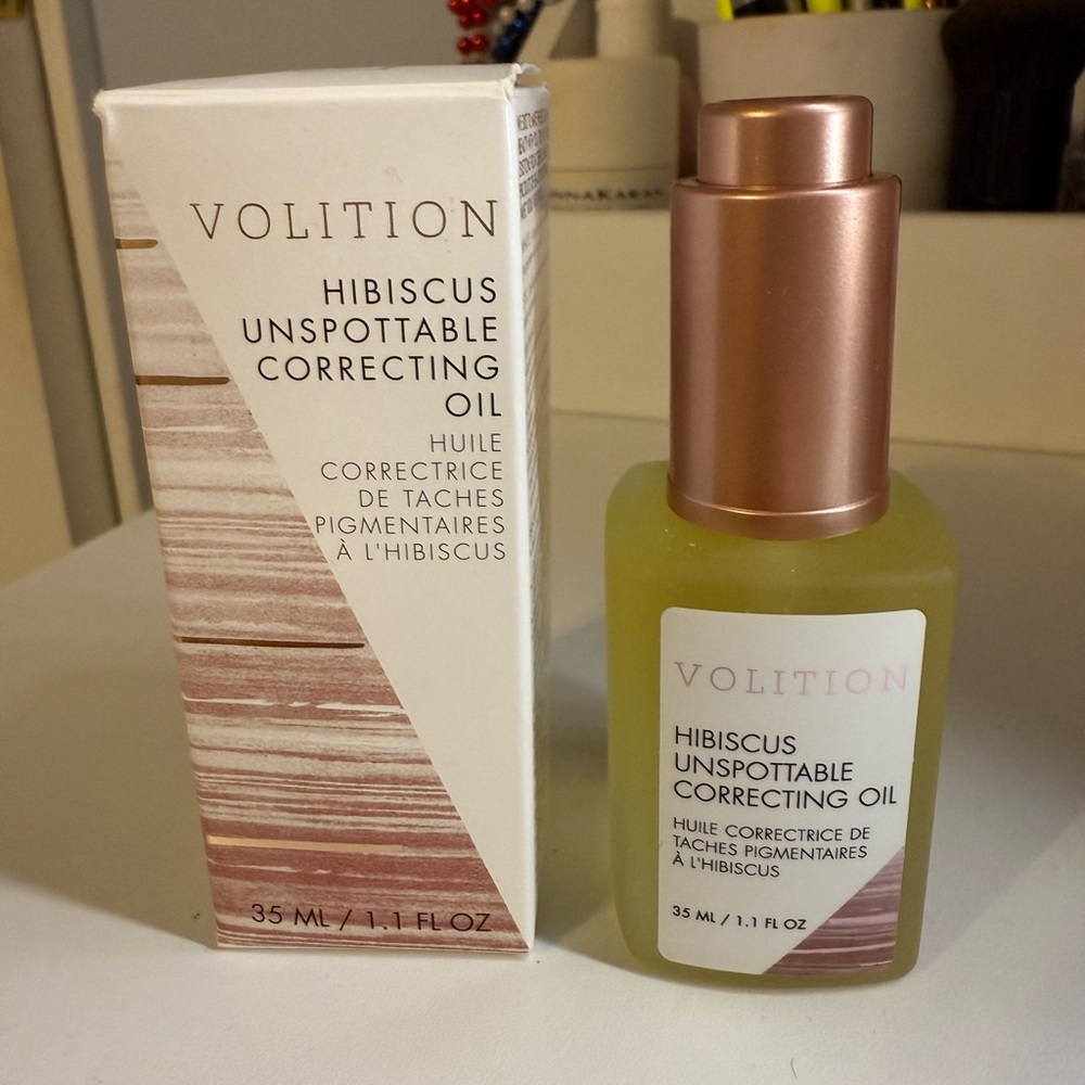 Volition Hibiscus Unspottable Correcting Oil 1.1 oz